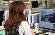 濱田沙織 2001年入社 業務本部
