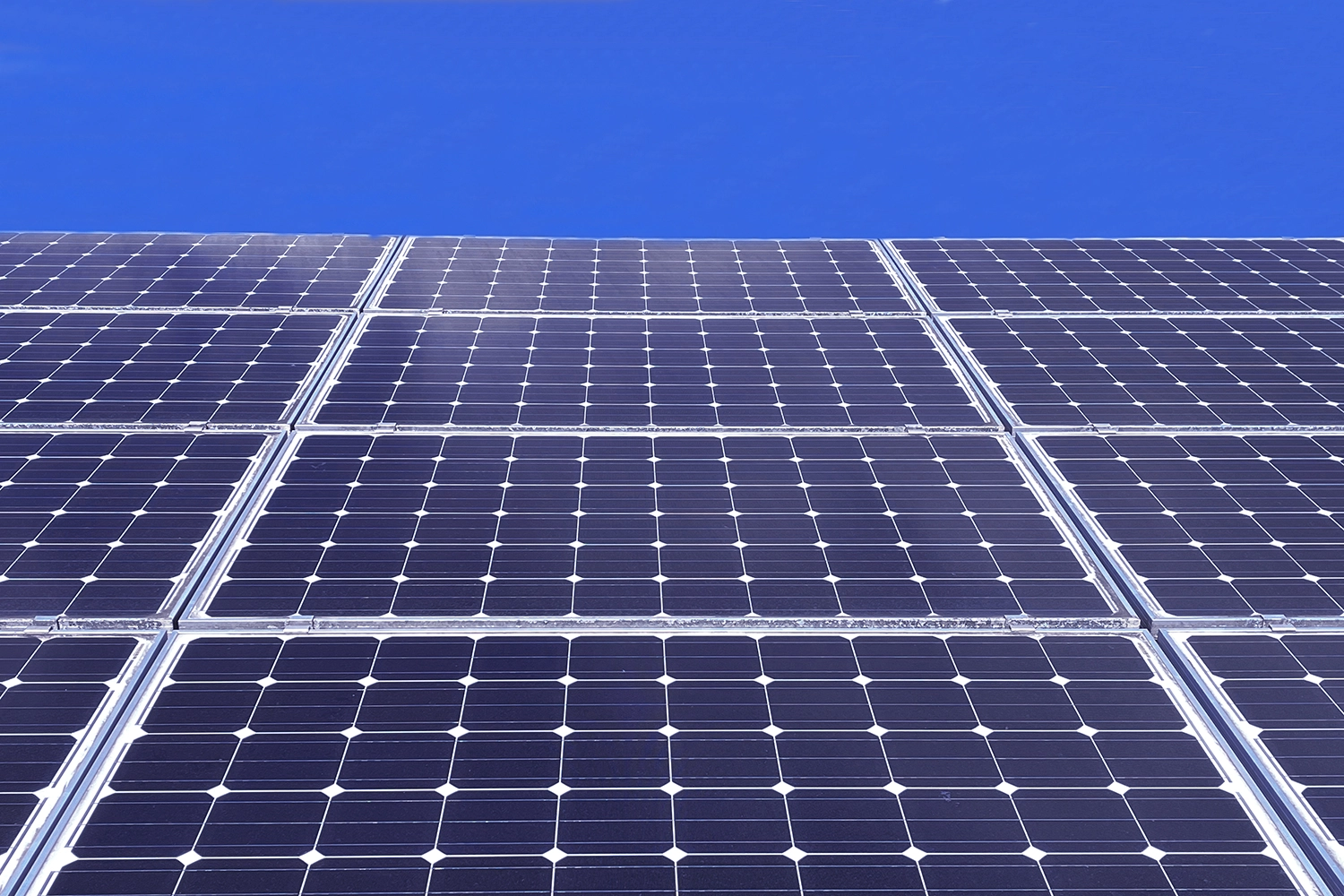 太陽光発電とは 太陽光発電とは