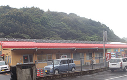 太陽光パネルの設置にあたっては、屋根が重くなることと雨漏りが心配でした